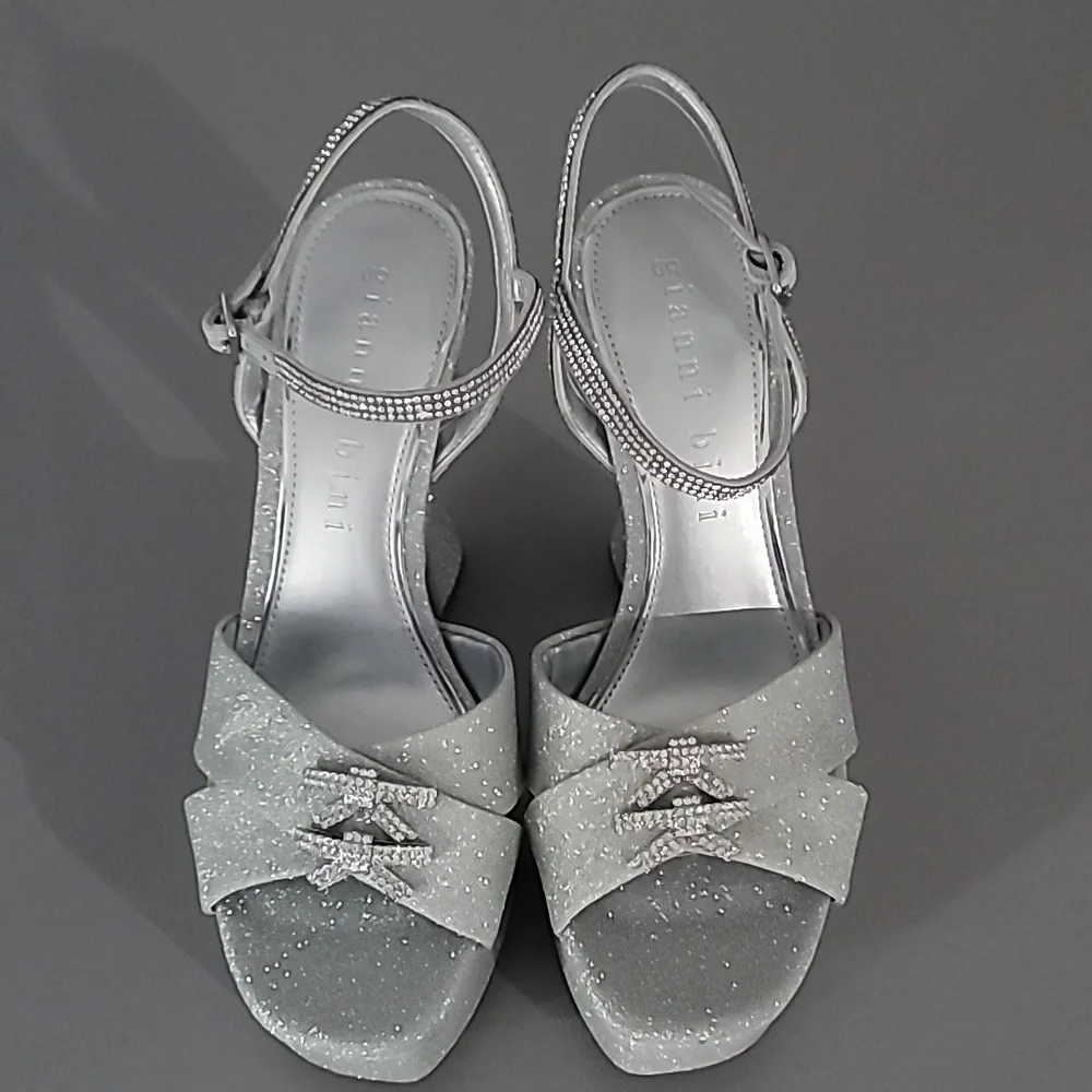 Gianni Bini Dempsey Glitter Rhinestone Bow Platform Sandals Size 9M - Picture 4 of 15